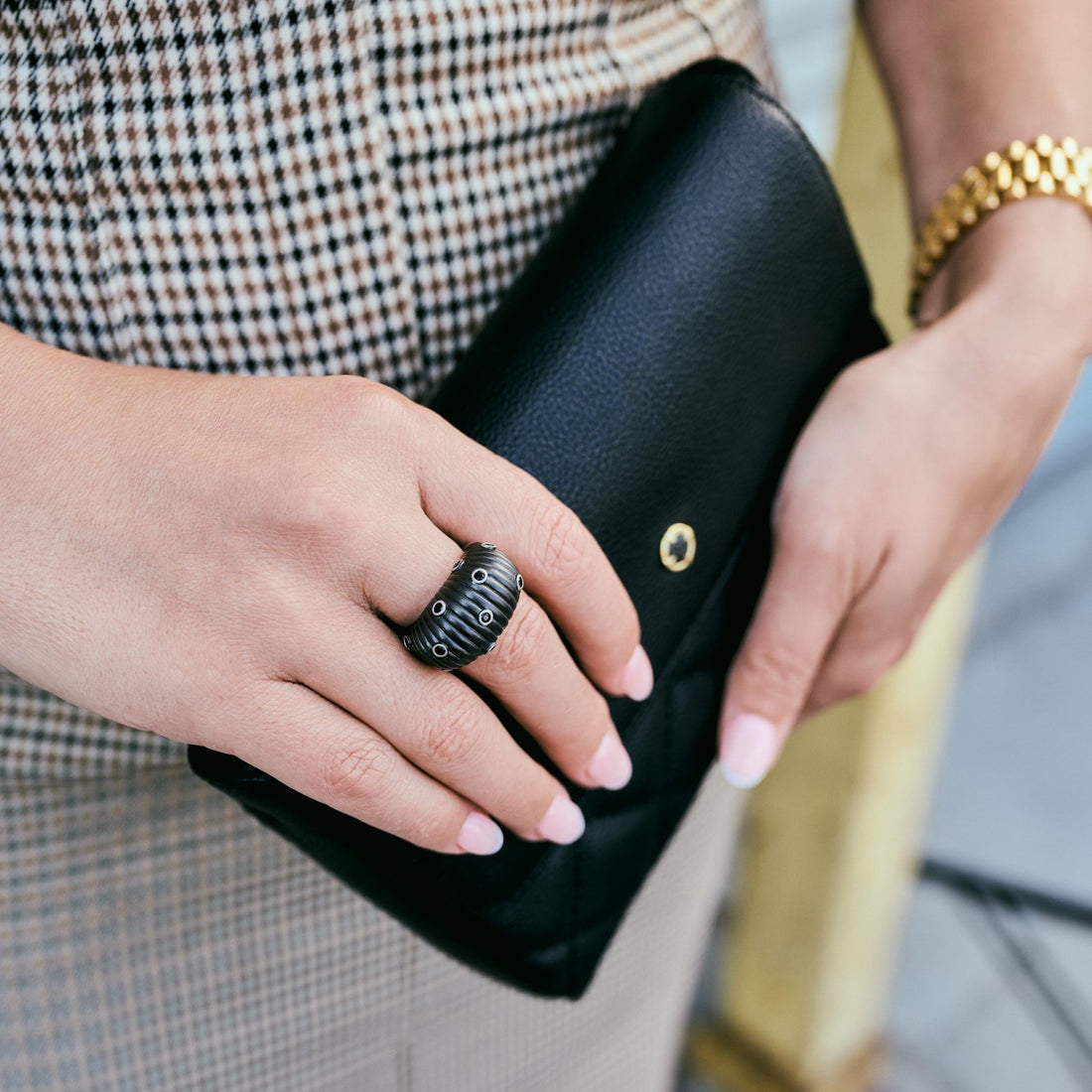 Industrial Finish Ribbed Metro Cocktail Ring - FREIDA ROTHMAN