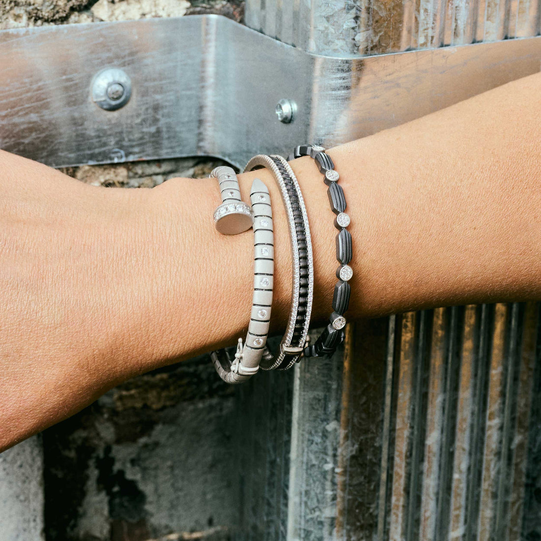 Industrial Finish Honeycomb Metro Hinge Bracelet - FREIDA ROTHMAN